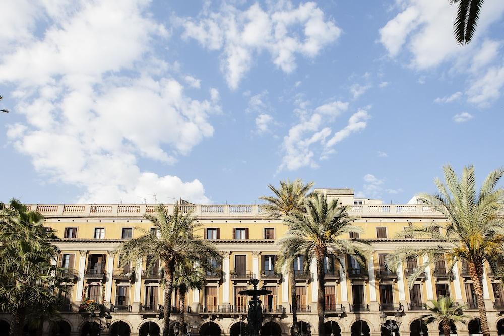 Las Ramblas Pasaje Bacardi Apartments Barcelona Eksteriør bilde